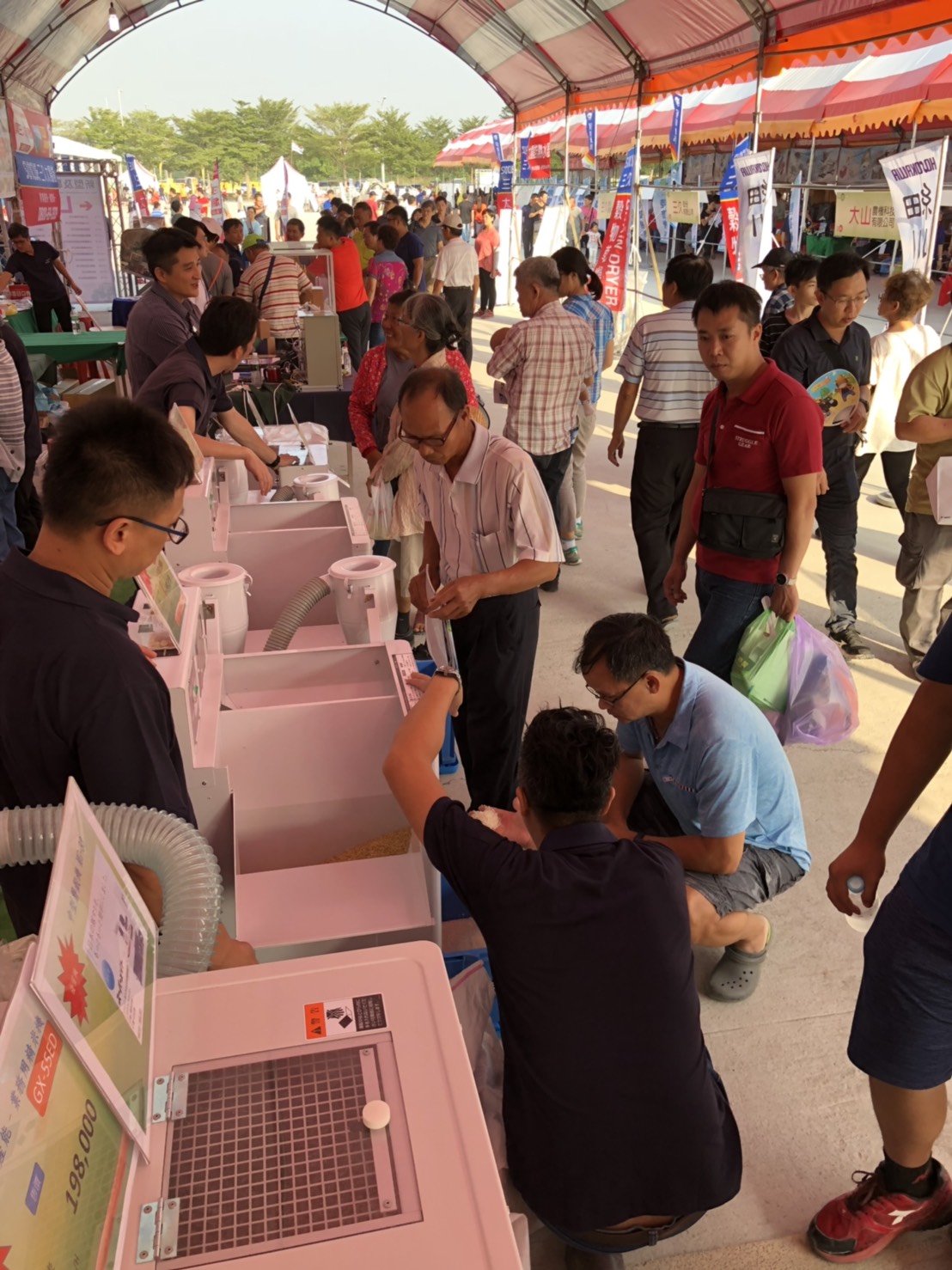 精米機、碾米機、選石機、碎米選別機