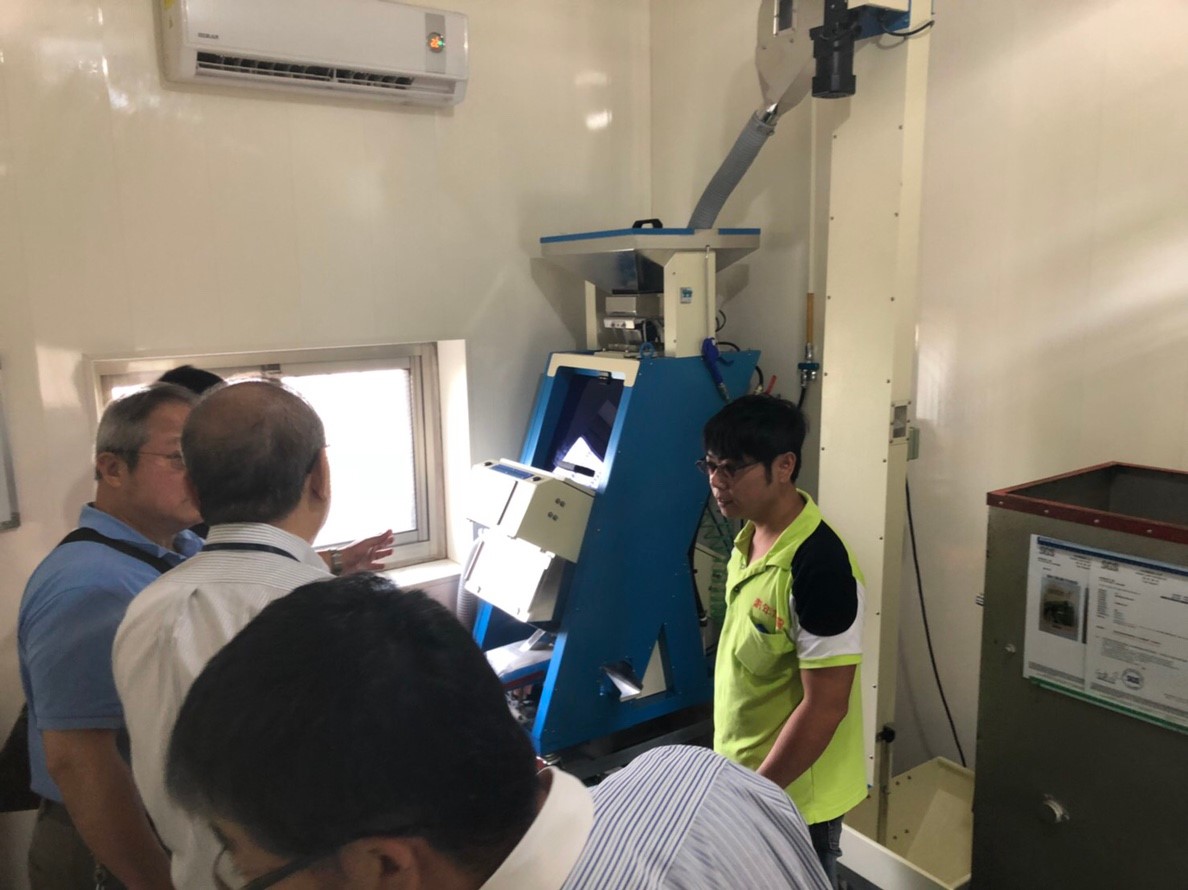 精米機、碾米機、色彩選別機、色選機