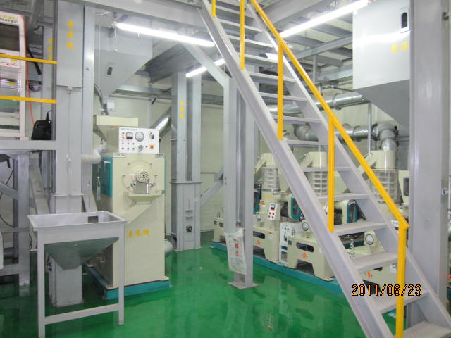 精米機、白米機、碾米機、拋光機、洗米機、色彩選別機