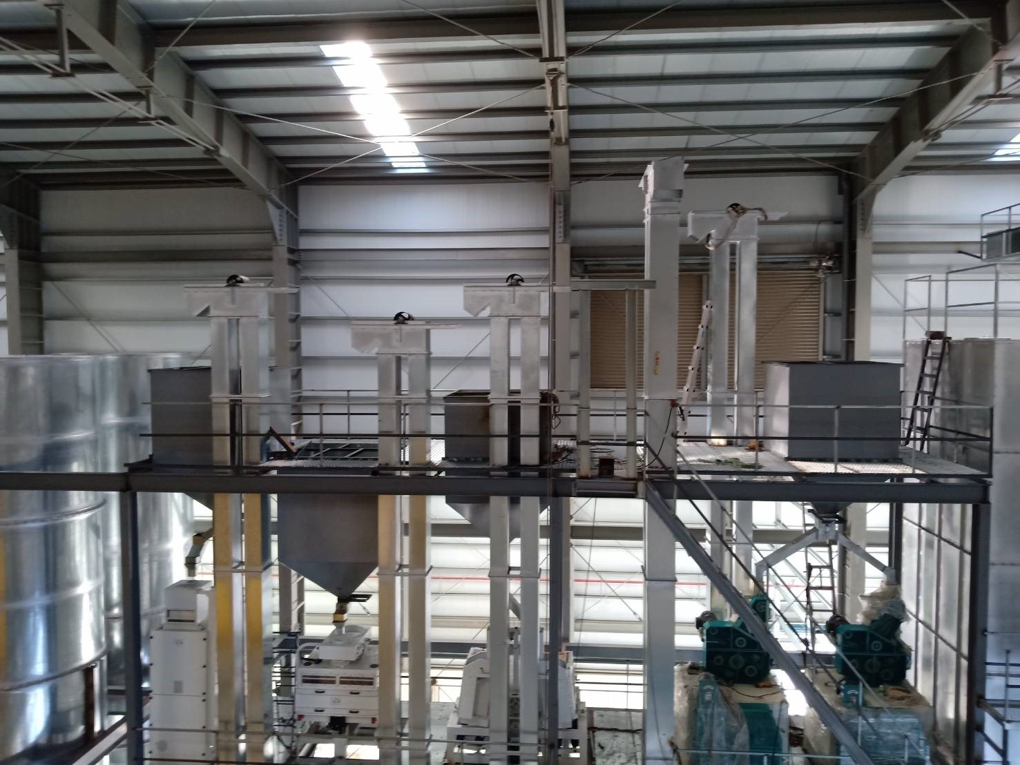 厚度選別機、選石機、分離機、礱穀機、脫殼機