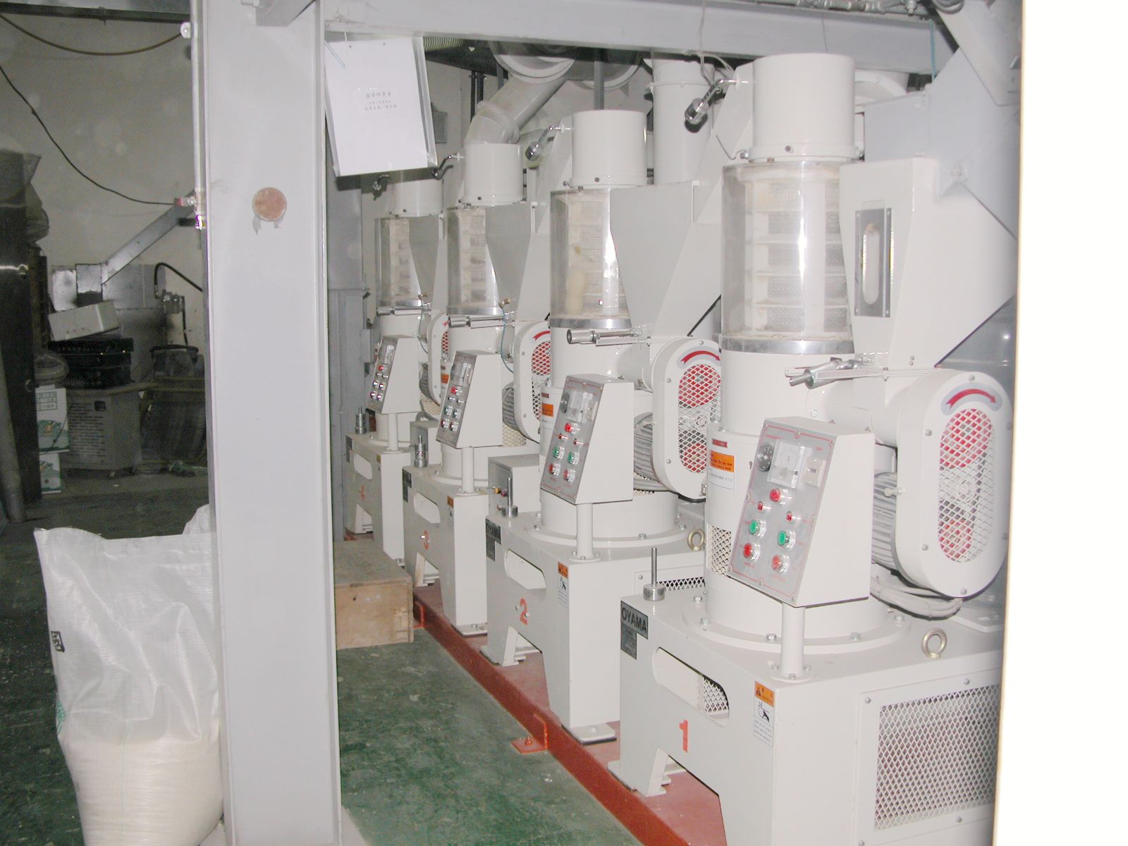 精米機、白米機、碾米機