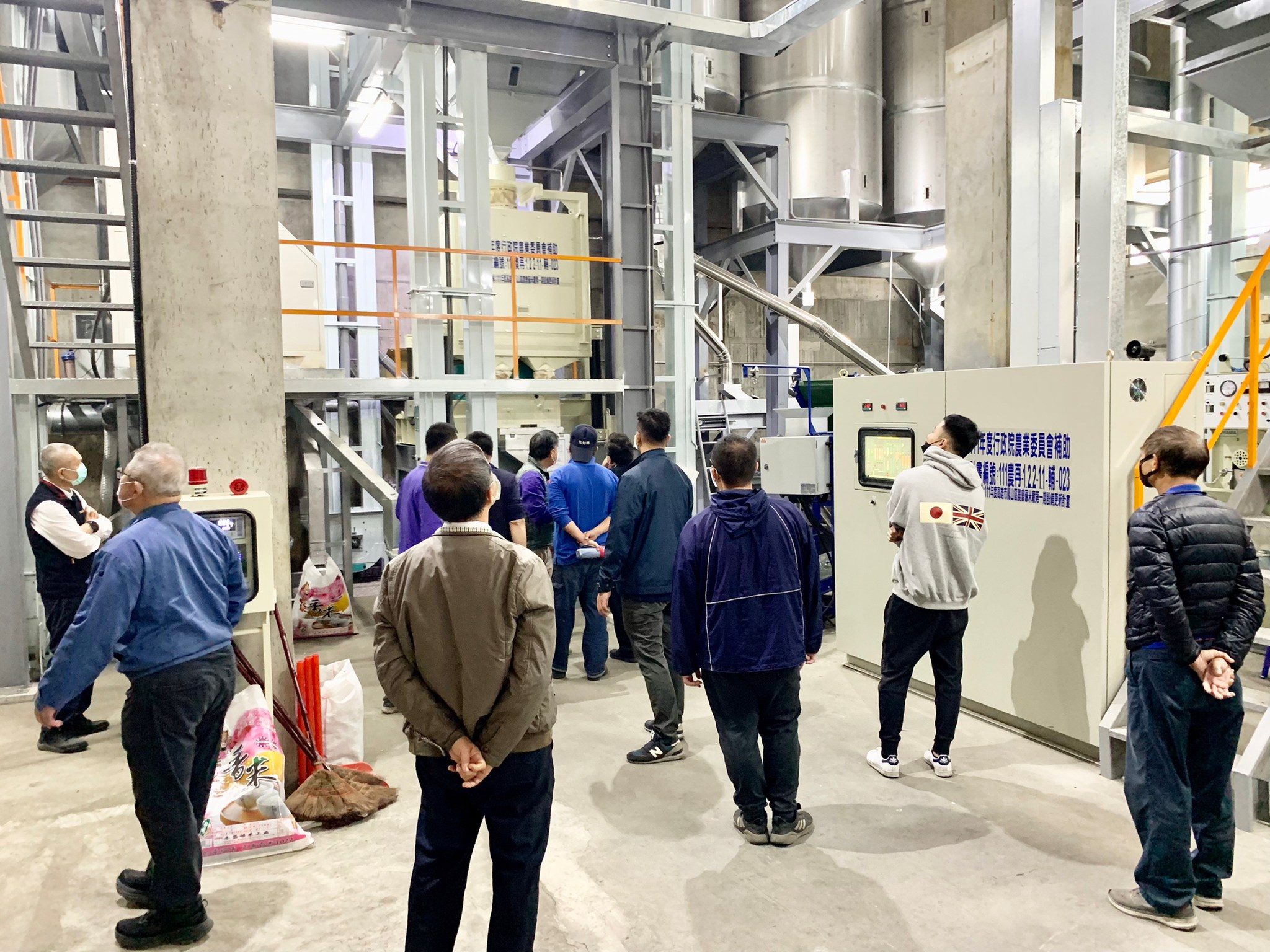 精米機.白米機.碾米機.拋光機.洗米機.色選機