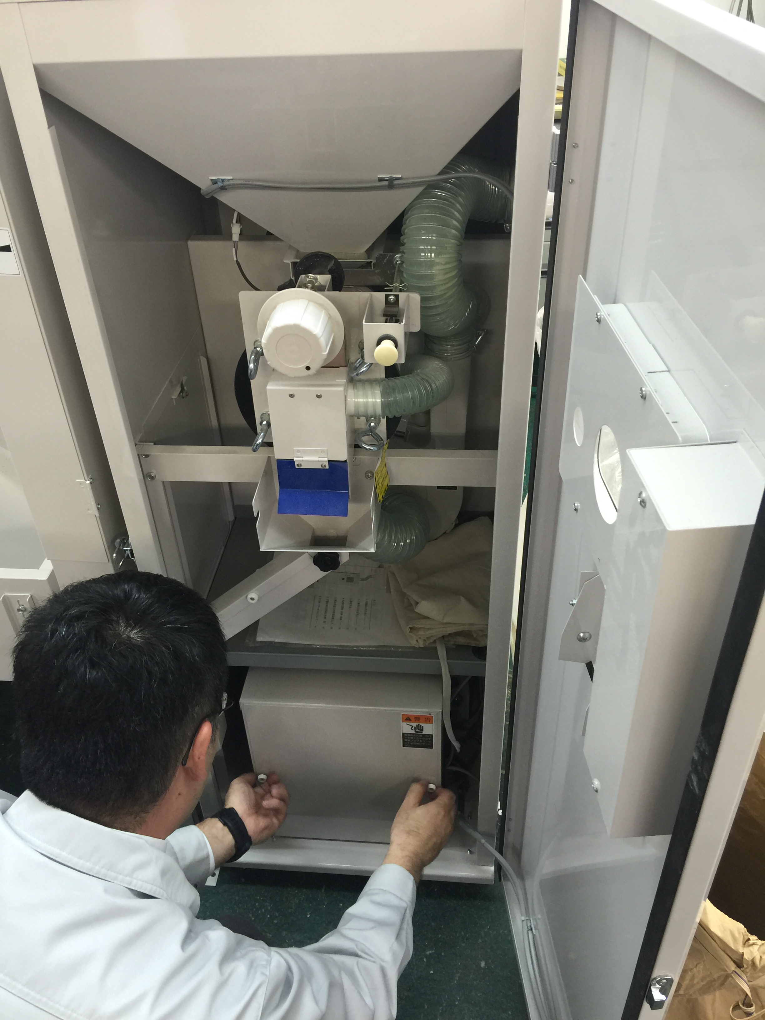 KETT、細川受訓照片、無洗米機