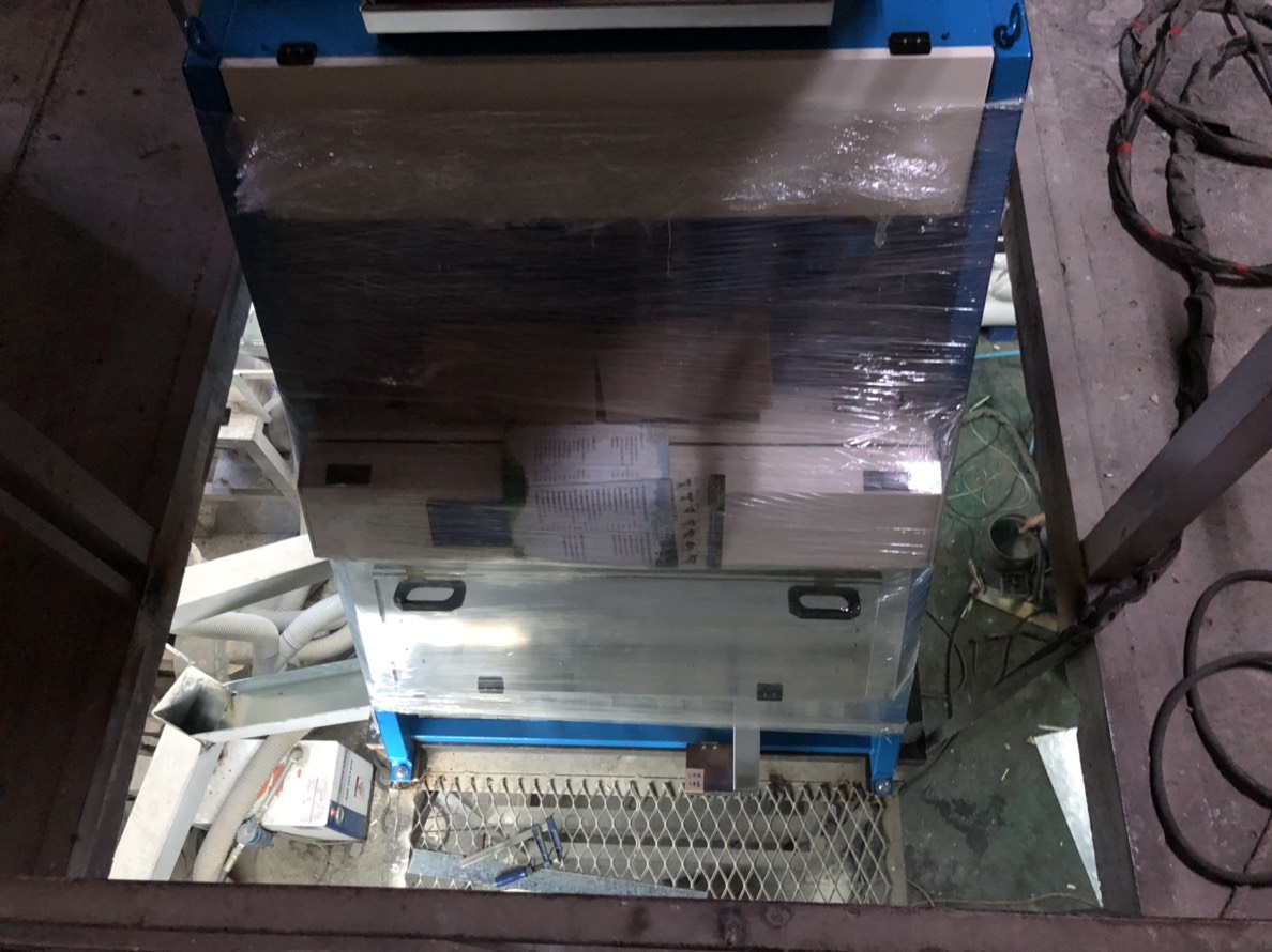 色彩選別機、色選機、選米機